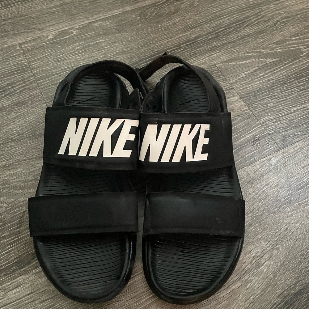 Black Nike Slides